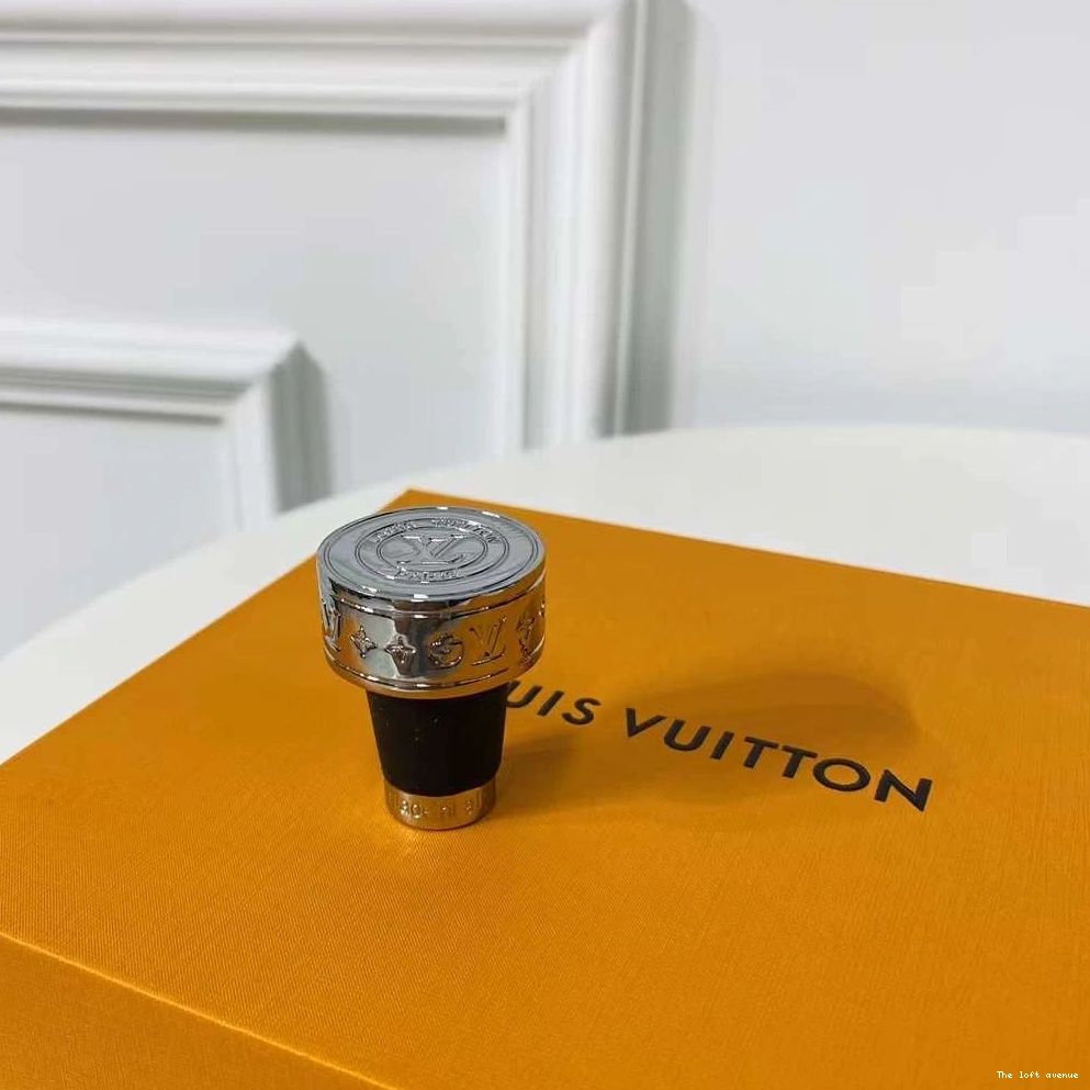 KIT LV CUSTOM WINE SET 0727